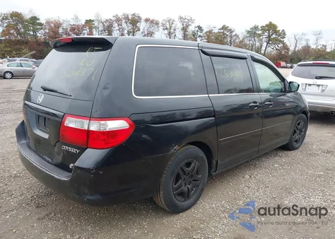2005 Honda Odyssey Ex-L z USA, uszkodzony, nr VIN 5FNRL38765B043817